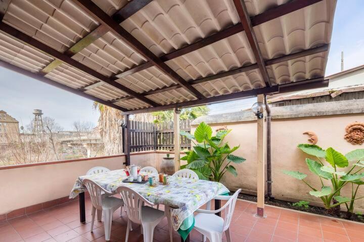 Appartamento Per Chi Ama Prendere Il Caffe In Terrazzo Roma Ngoại thất bức ảnh