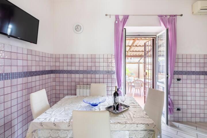 Appartamento Per Chi Ama Prendere Il Caffe In Terrazzo Roma Ngoại thất bức ảnh
